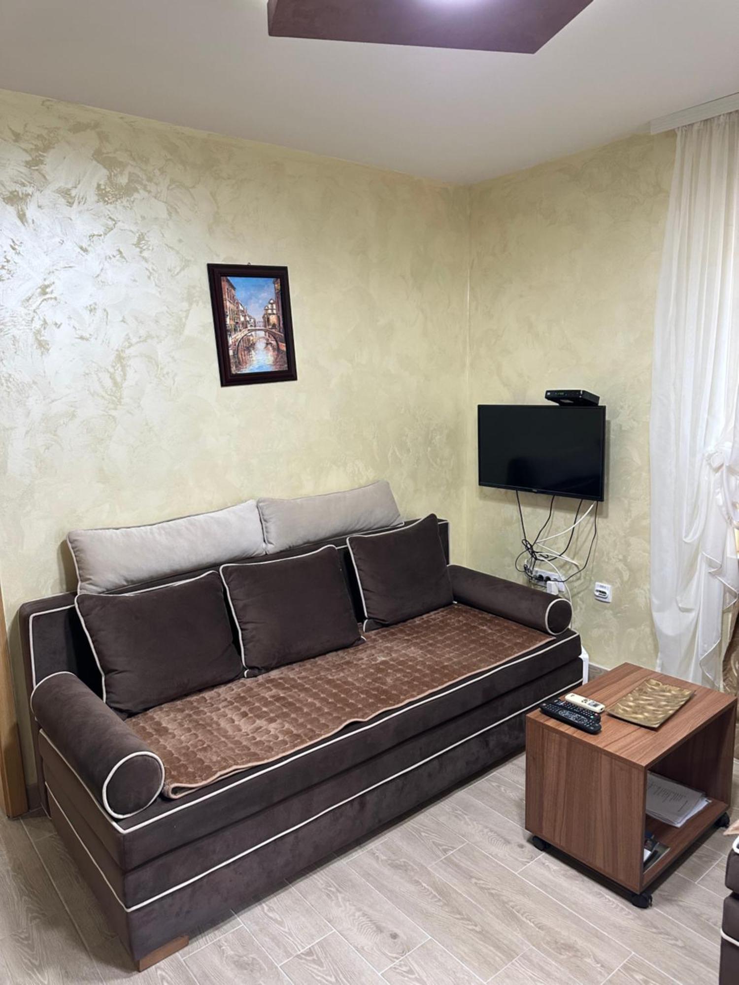 Imperija Apartamento Kragujevac Exterior foto
